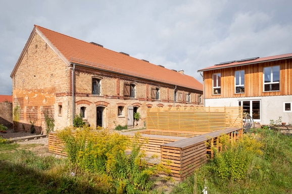 DBK_Beitrag.JPG (209 KB)